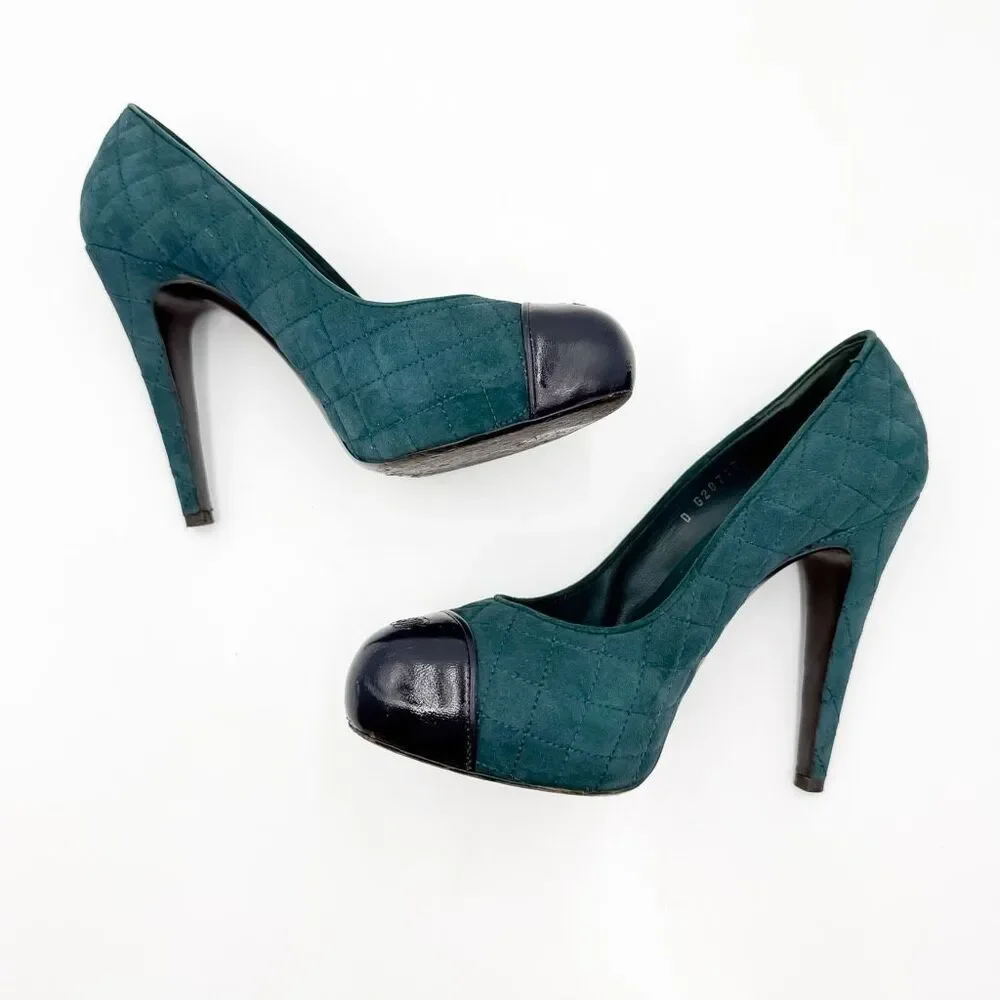 Chanel Teal Quilted Suede Cap Toe Pumps CC Logo Stiletto Heels EU 38